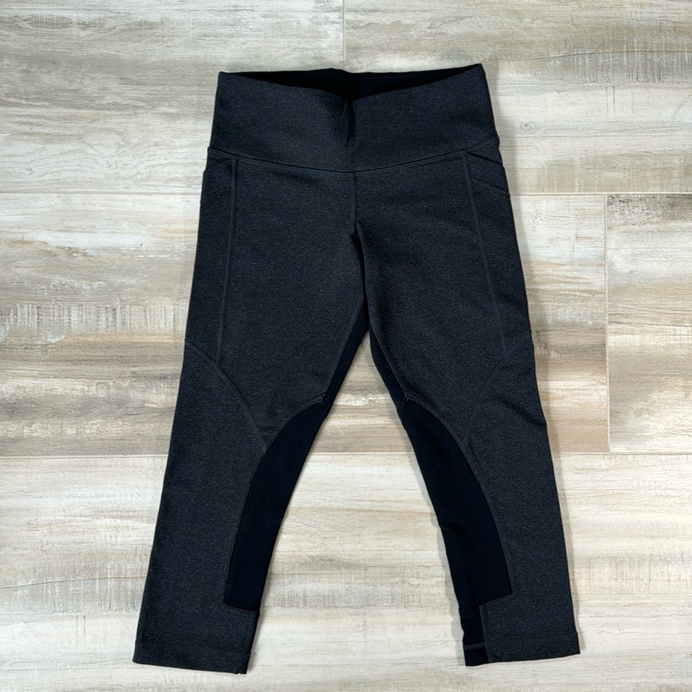 lululemon Athletica Crop with Side Pickets, size 4